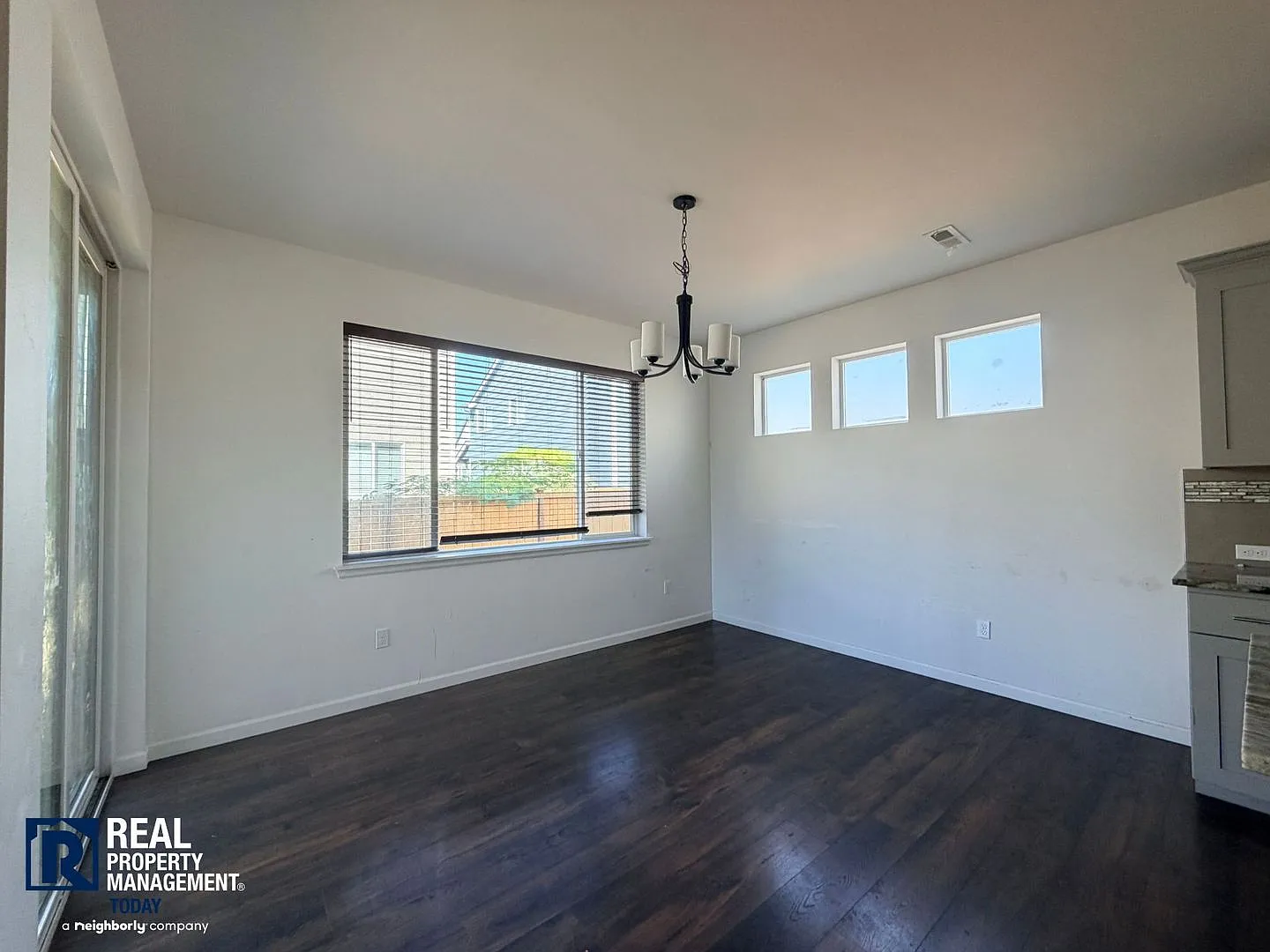 Spacious 5-Bedroom Corner-Lot Home with 3-Car Garage & Covered Patio — Photo 3