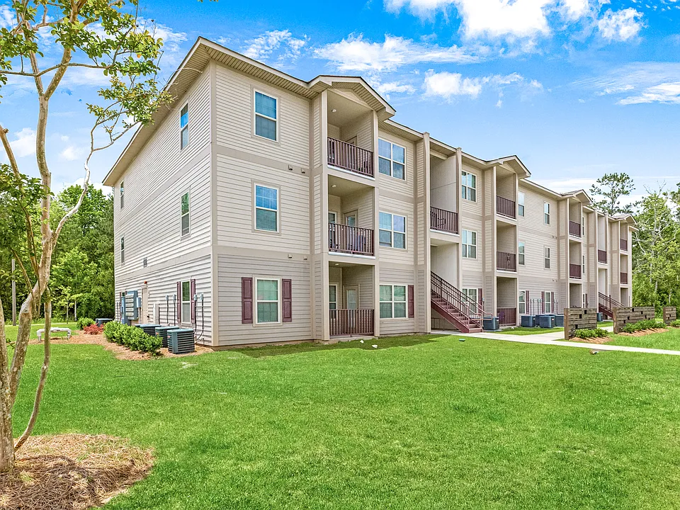 Residential building at Reagan Crossing