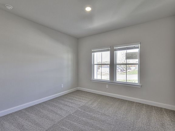 5th image of 113 Fernbank Ln Lot 102