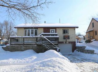 1228 N Spring Ave, Sioux Falls, SD 57104