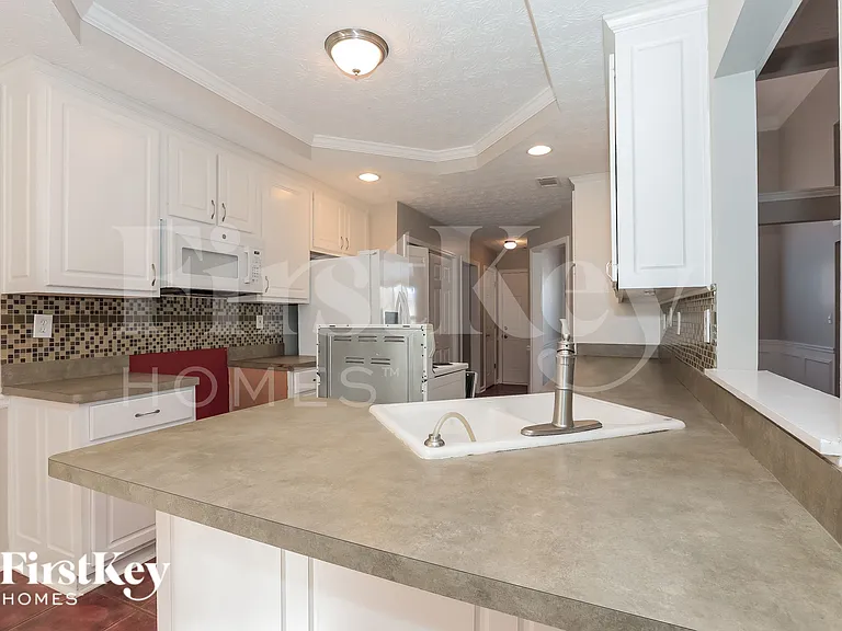 115 Coldwater Dr — Photo 4