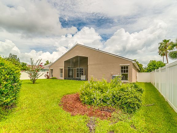 4th image of 3105 Hidden River Ct
