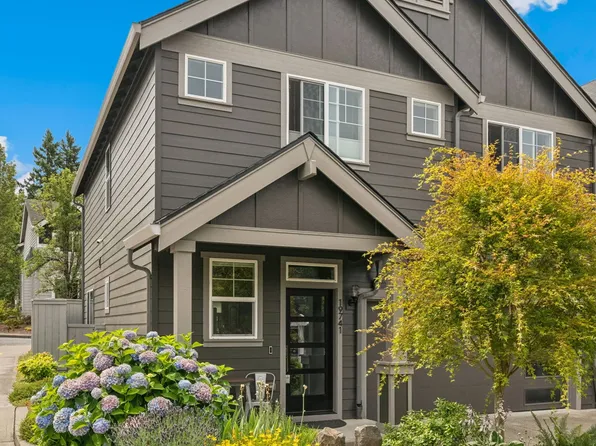 19741 SE 36th Way, Camas, WA 98607