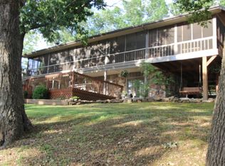 323 Tom Turkey Cir, Branson West, MO 65737