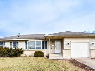 7516 Noble Ave N, Brooklyn Park, MN 55443