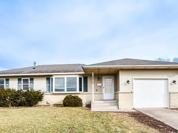7516 Noble Ave N, Brooklyn Park, MN 55443