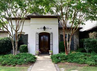 106 Bienville Dr, Madison, MS 39110