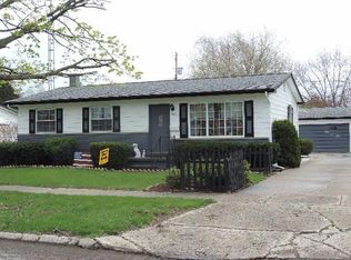 5197 Don Shenk Dr, Swartz Creek, MI 48473
