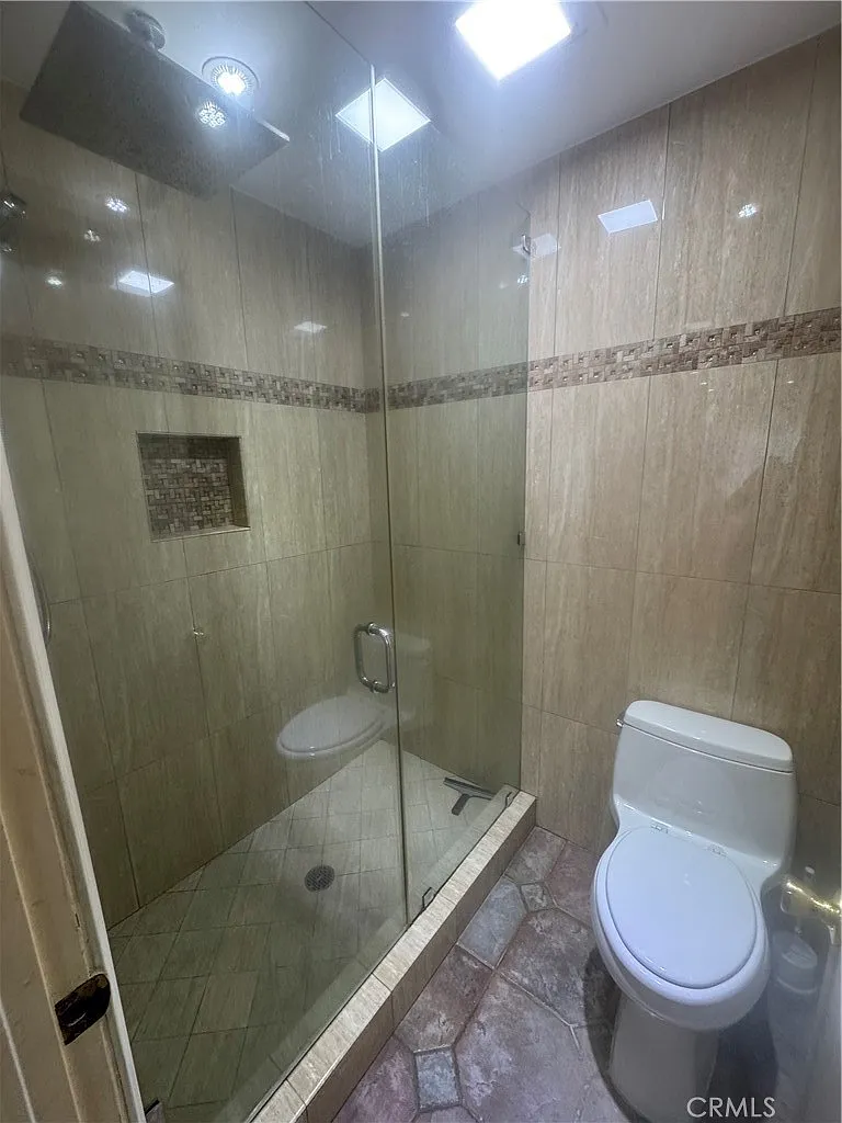 2 bed, 1011 sqft, $2,950 — Photo 4