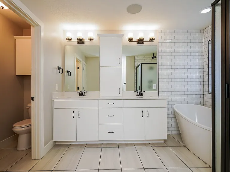 1611 W Parkview Dr — Photo 10