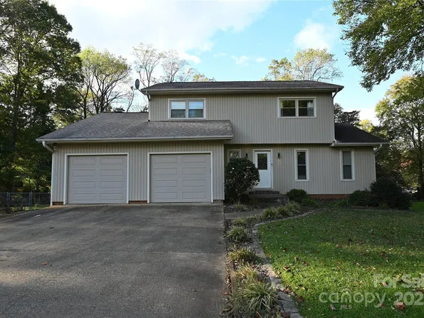 607 Rock Barn Rd NE, Conover, NC 28613