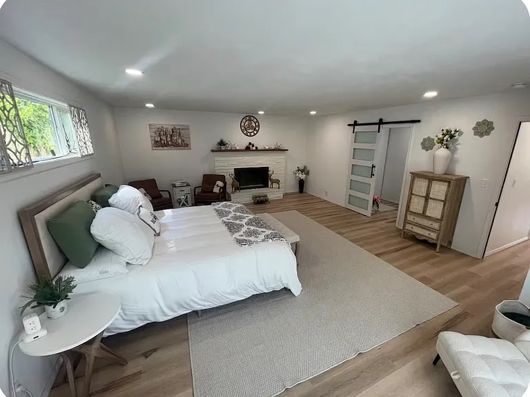 1398 Oregon Ave — Photo 94
