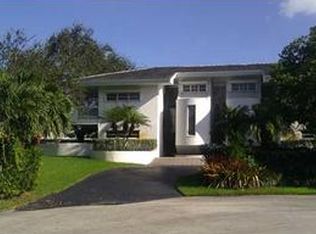 10221 SW 88th Ave, Miami, FL 33176