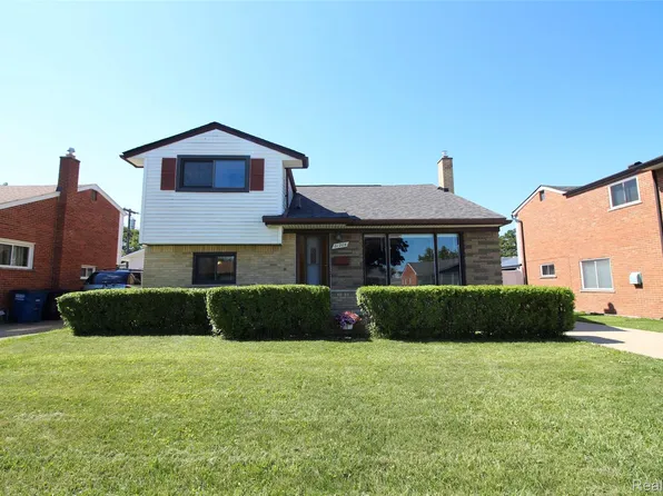 31203 Cooley Blvd, Westland, MI 48185