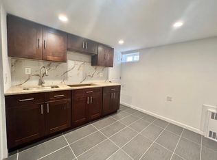 2119 154th St, Whitestone, NY 11357