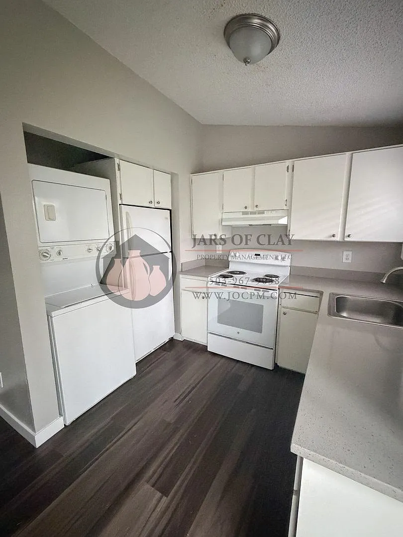 Tualatin- 68th. 9 Units #2025-1750 — Photo 3