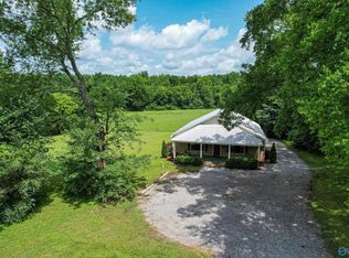 1683 New Market Rd, New Market, AL 35761