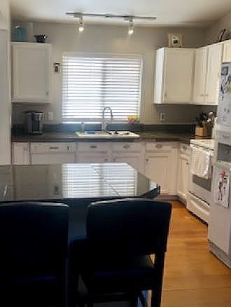 Old kitchen 