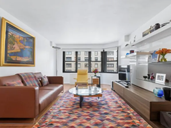 220 E 57th St APT 14H, New York, NY 10022