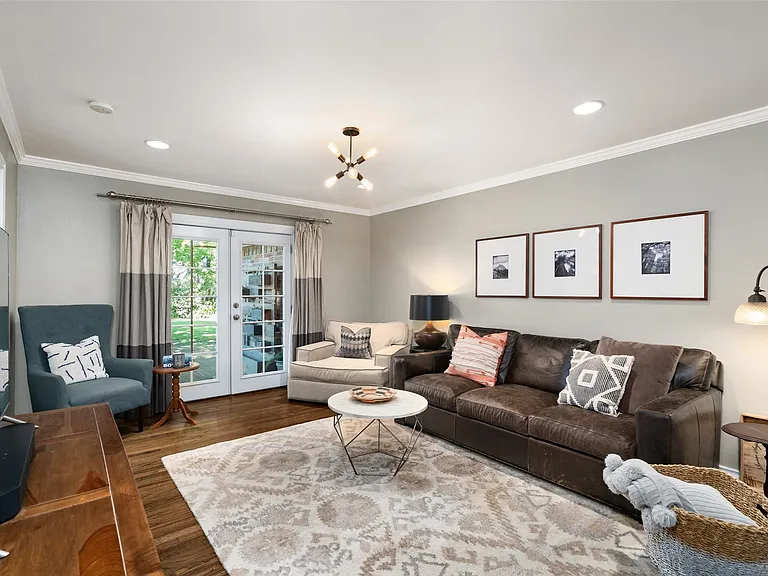 7208 Bucknell Dr — Photo 9