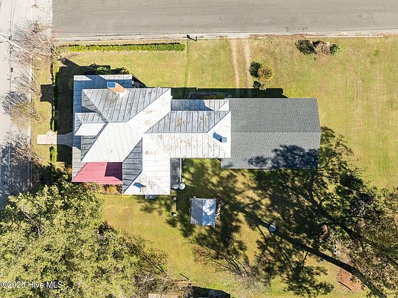 9th image of this home