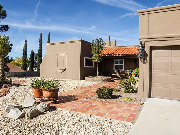 Driveway view to front door