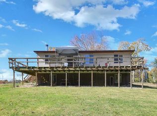 328 Osage Ln, Sugar Grove, OH 43155