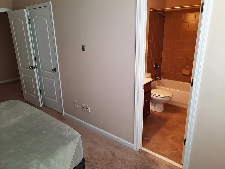 180 Heritage Point Dr — Photo 3