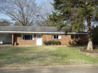 2270 Upper Dr, Pearl, MS 39208