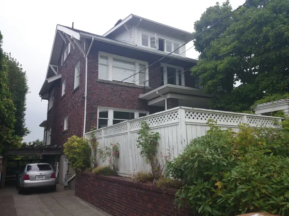 1733 Sunset Ave SW, Seattle, WA 98116