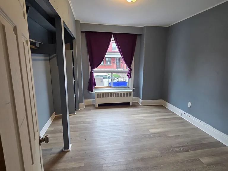 296 Emerald St N #1 — Photo 22