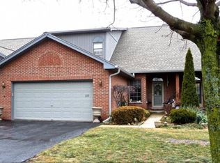 222 Garden Way, Bloomingdale, IL 60108