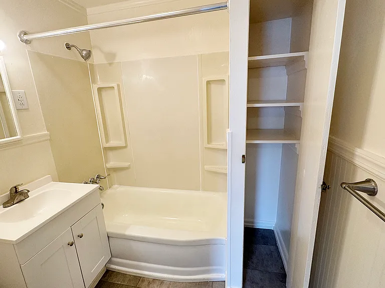 1010 Marne Ave #1 — Photo 22