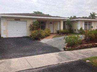 13213 SW 87th Ter, Miami, FL 33183