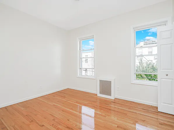 599 18th Street image 26 of 44