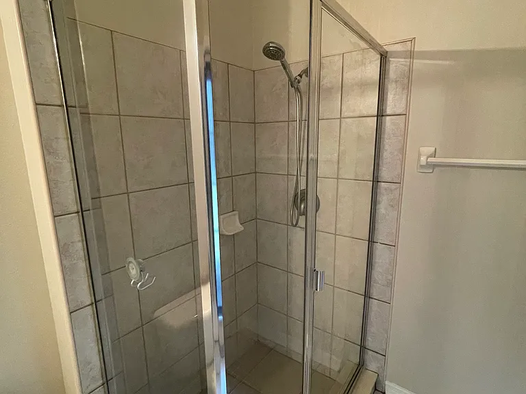 2722 Willow Creek Dr — Photo 30