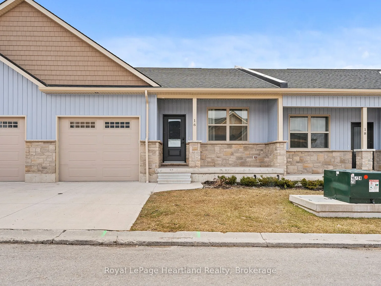 2 bed, $2,400 — Photo 1