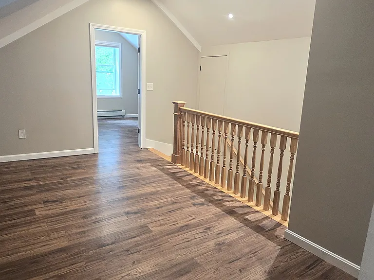 15-17 Central St #4 — Photo 13