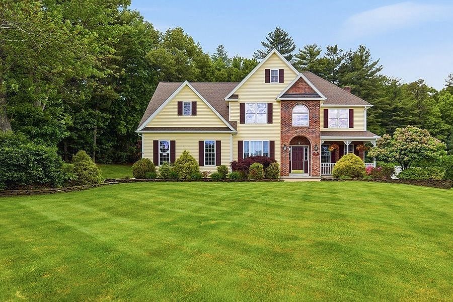 1st image of 7 Liberty Ln