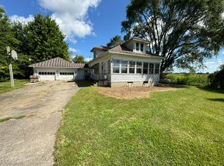 2306 W River Rd, Midland, MI 48642