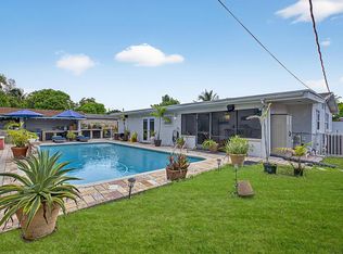 6139 SW 3rd St, Pompano Beach, FL 33068