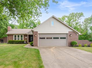 4261 Hazy Ln, Greenwood, IN
