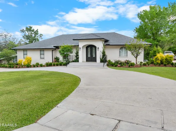 223 Beverly Dr, Lafayette, LA 70503