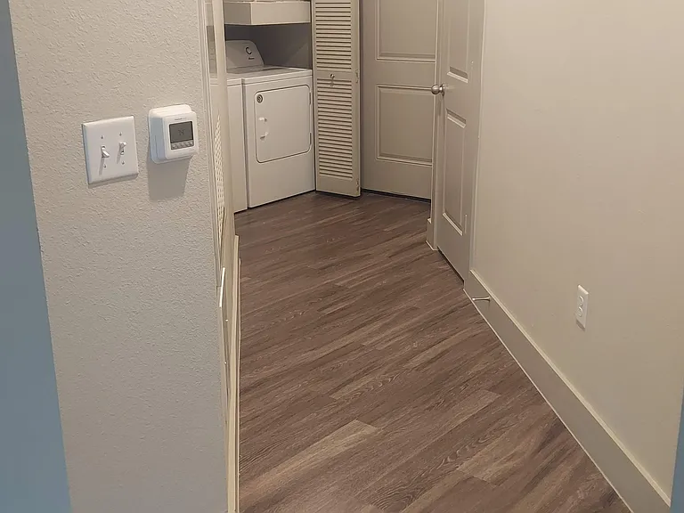Catalon at Lago Mar I & II — Photo 119