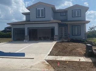 9118 Greeley St, Lenexa, KS 66227