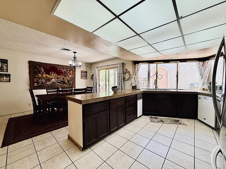 2212 Plaza Del Prado — Photo 21