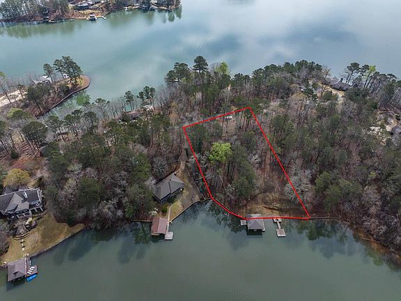 5th image of 350 Pinetree Rd