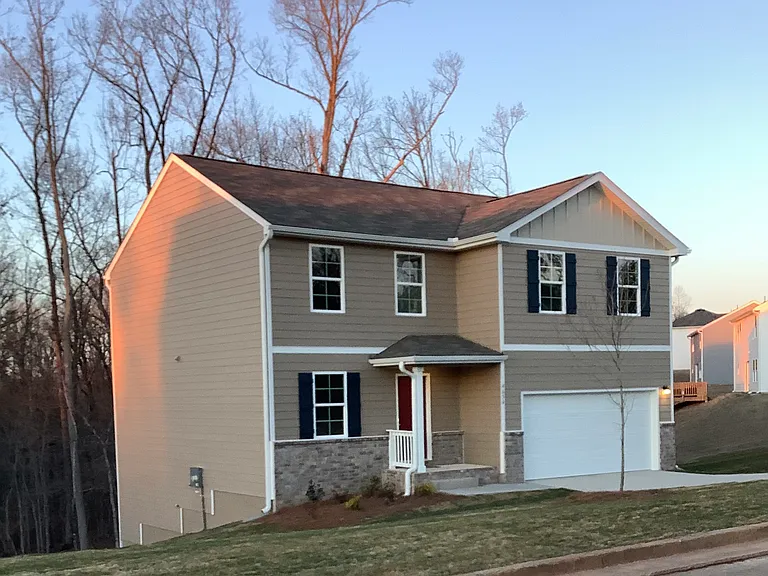 4654 Sunrise Rdg — Photo 2