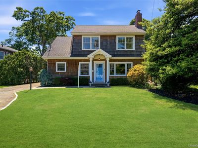 28 Hemlock Lane, Bay Shore, NY, 11706