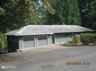 9130 SW 15th Ave, Portland, OR 97219